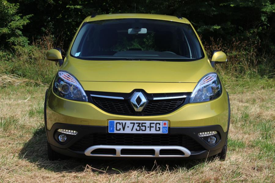  Renault Scenic XMod 2013 года  (WW) (фото 15 из 27)